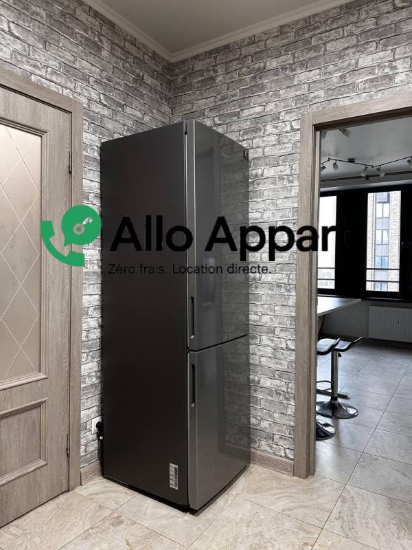 Studio - 25 m² - 1 pièce