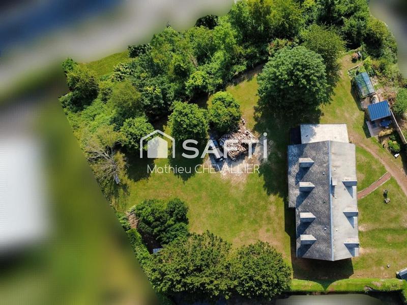 Maison - 163 m² - 8 pièces