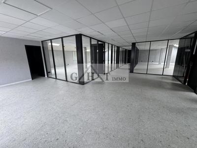 Entrepôt - 617 m²
