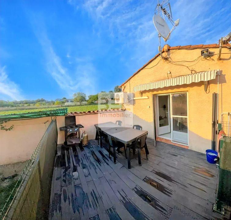 Maison - 273 m² - 11 pièces
