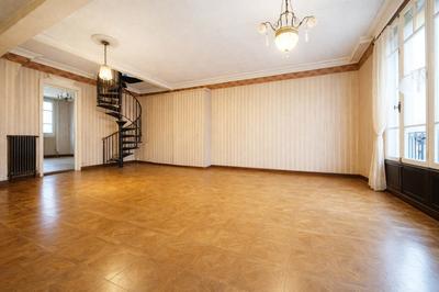 Appartement - 106 m² - 6 pièces