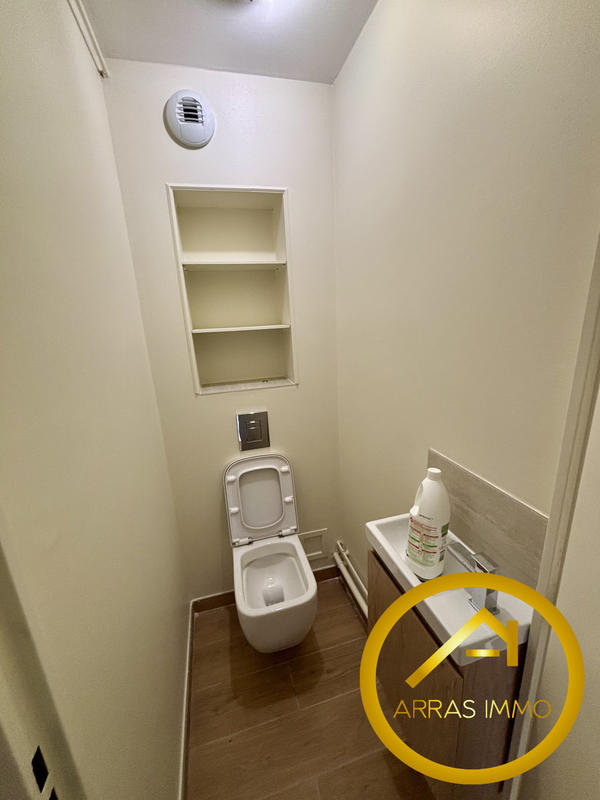 Appartement - 90 m² - 3 pièces