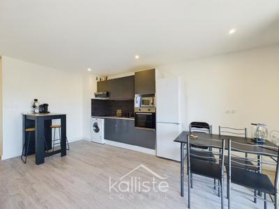 Appartement - 48 m² - 2 pièces