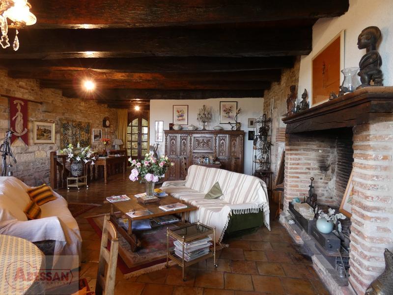 Maison - 270 m² - 7 pièces