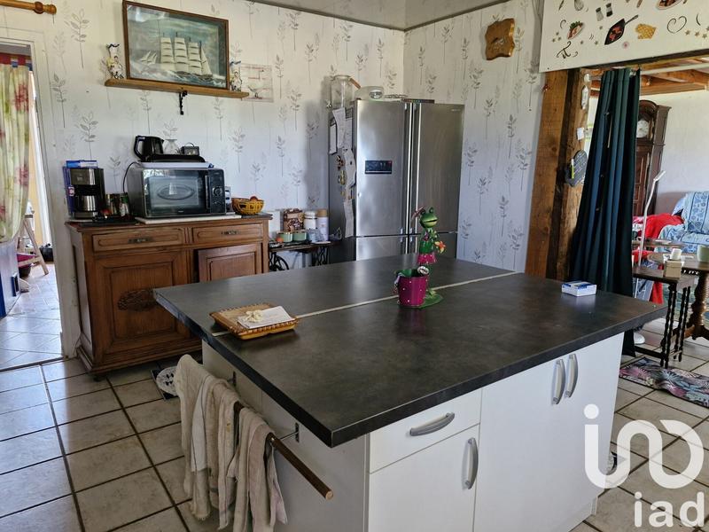 Maison - 216 m² - 10 pièces