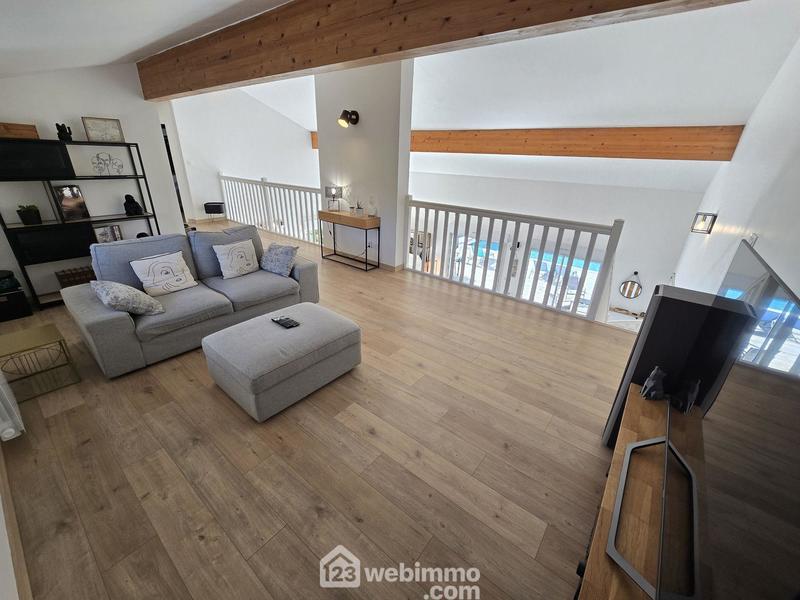 Maison - 161 m² - 5 pièces