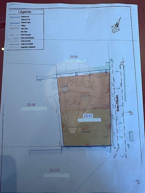 Terrain constructible - 997 m²