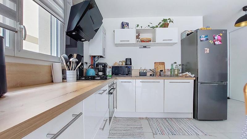 Appartement - 76 m² - 4 pièces