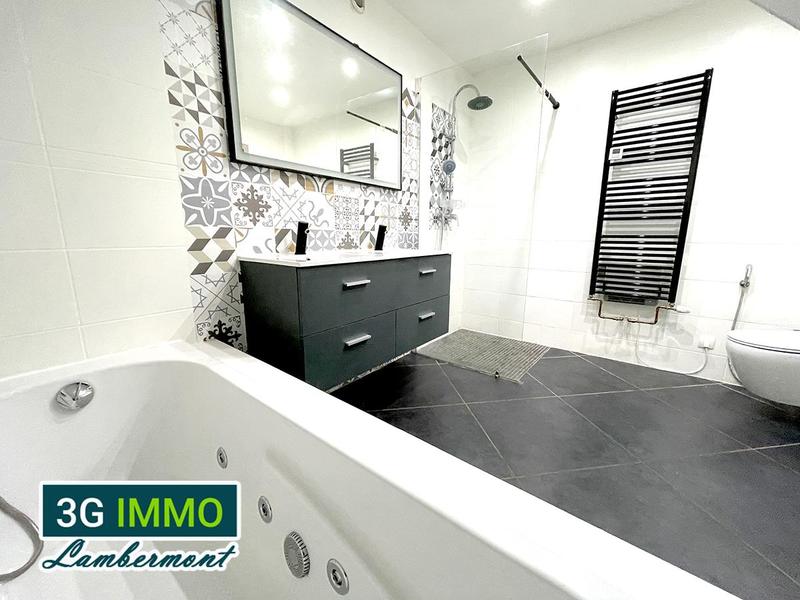 Appartement - 119 m² - 4 pièces