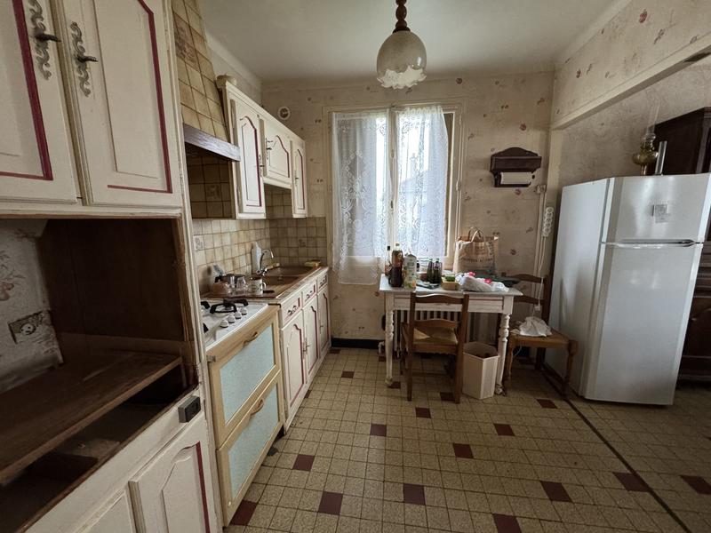 Maison - 90 m² - 4 pièces