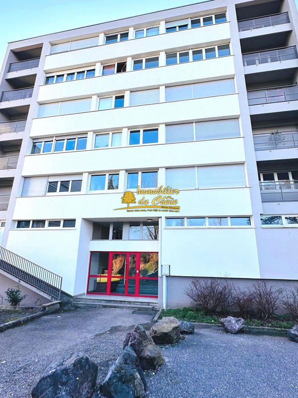 Appartement - 77 m² - 4 pièces