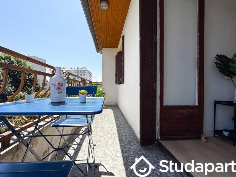 Appartement - 66 m² - 1 pièce