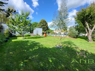 Maison - 200 m² - 10 pièces