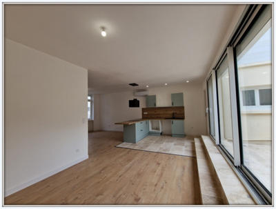 Maison - 110 m² - 5 pièces