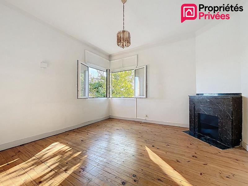 Maison - 171 m² - 6 pièces