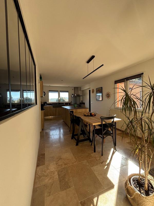 Villa - 130 m² - 5 pièces