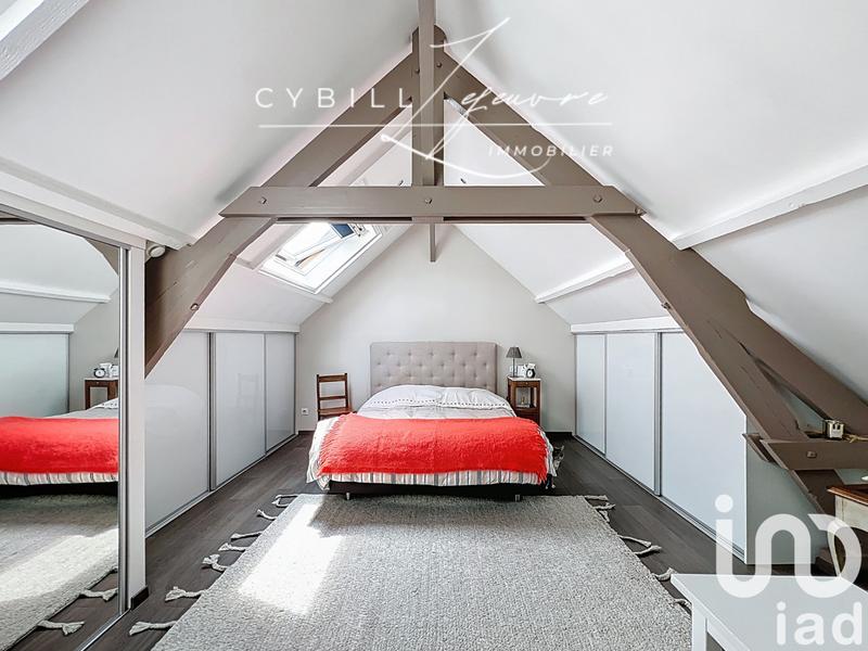 Maison - 95 m² - 5 pièces