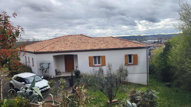 Maison - 137 m² - 5 pièces