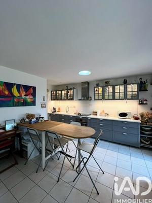 Maison - 94 m² - 4 pièces
