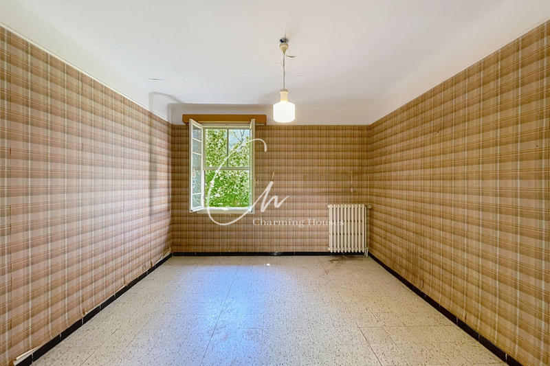 Propriété - 225 m²