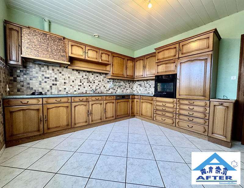 Maison - 142 m² - 6 pièces