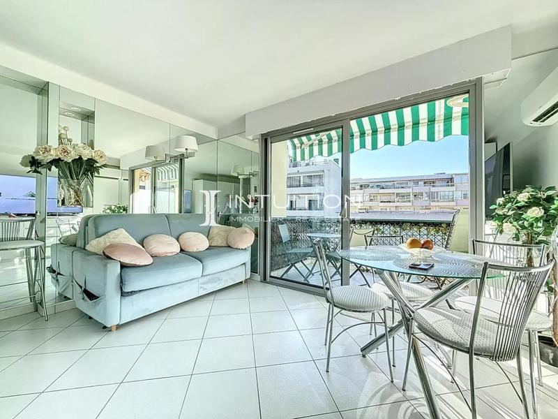 Studio - 22 m² - 1 pièce