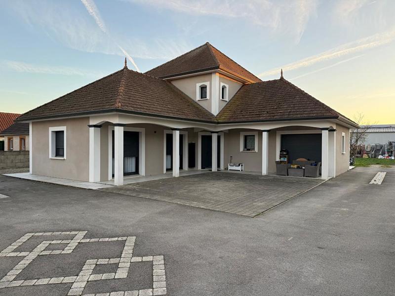 Maison - 150 m² - 7 pièces