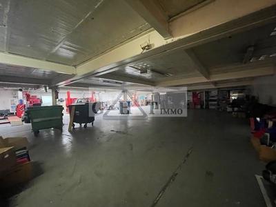 Immeuble - 1 300 m²