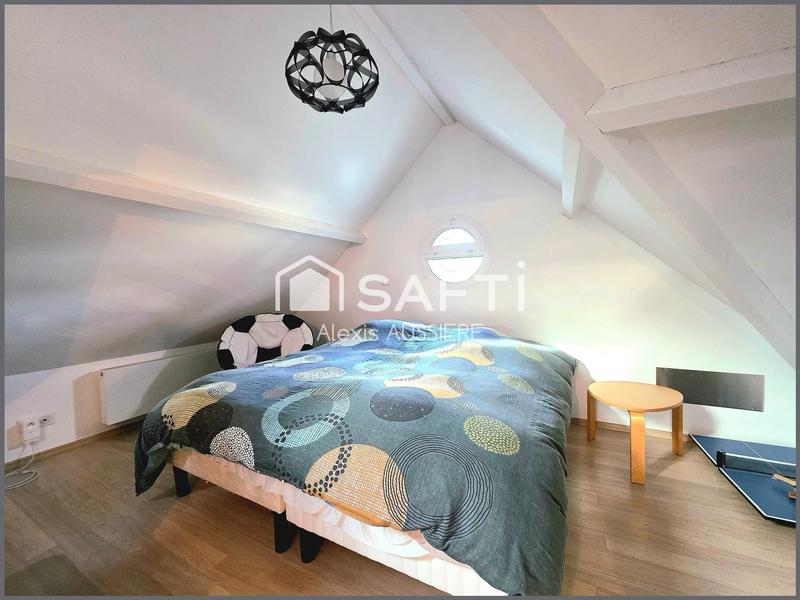 Maison - 214 m² - 6 pièces