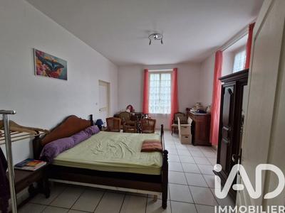 Maison - 190 m² - 10 pièces