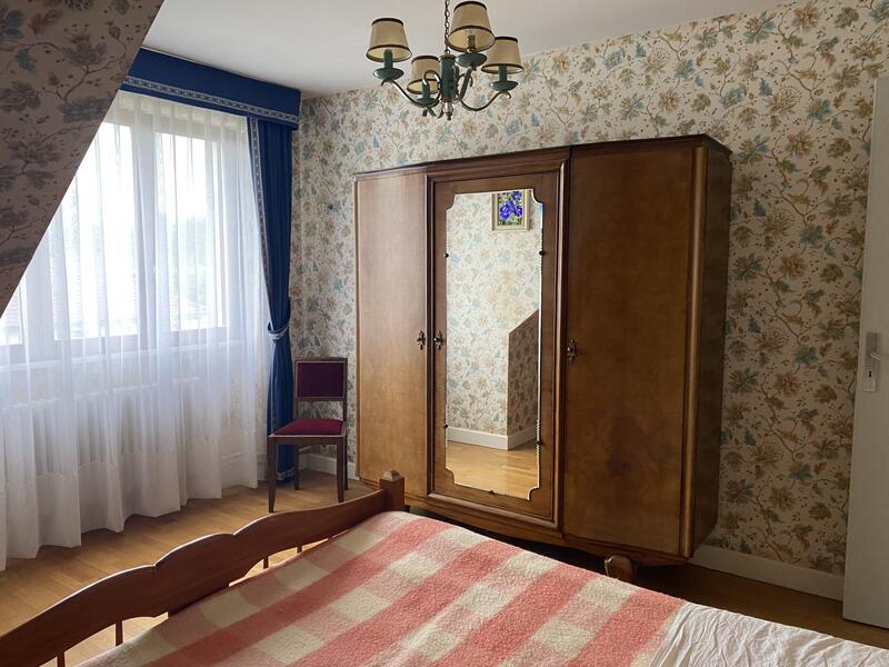 Maison - 122 m² - 5 pièces