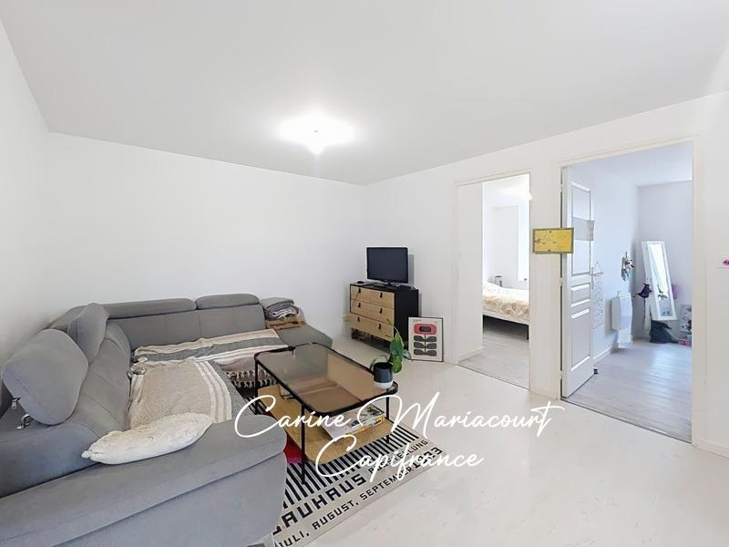 Immeuble - 221 m² - 13 pièces