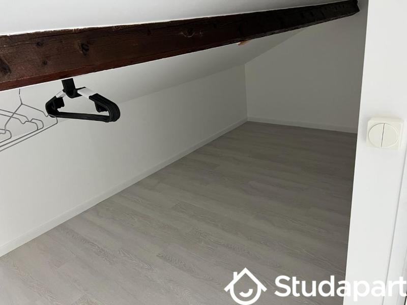 Chambre - 15 m² - 1 pièce