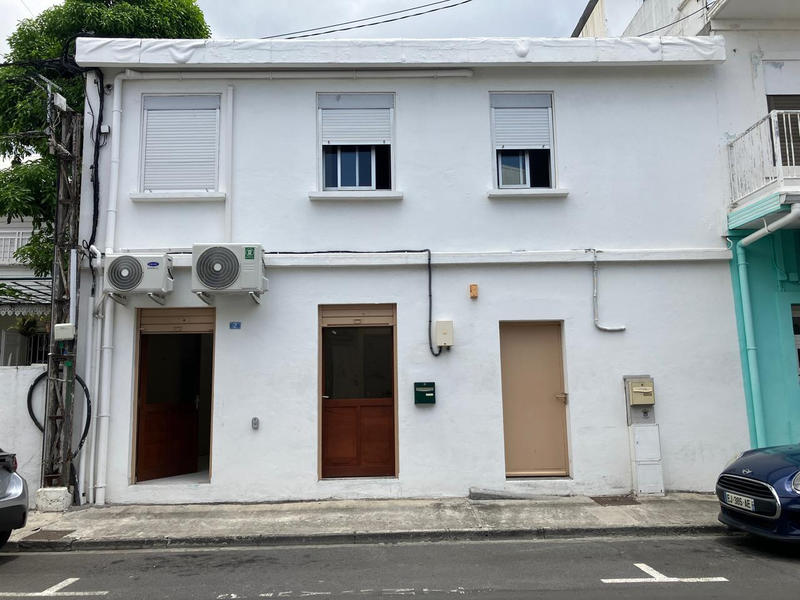 Local commercial - 36 m² - 2 pièces