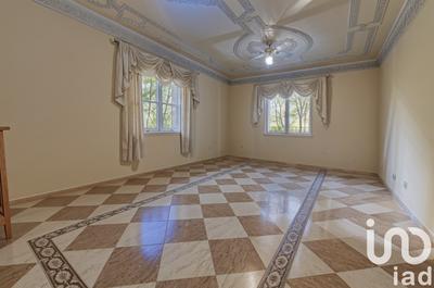 Maison - 178 m² - 5 pièces