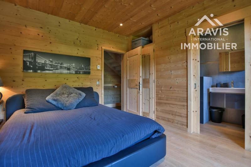 Châlet - 425 m² - 6 pièces