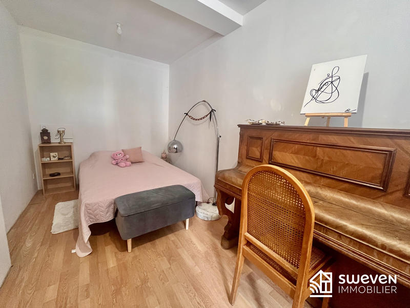 Maison - 165 m² - 6 pièces