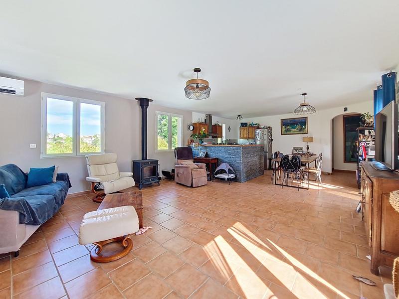 Villa - 138 m² - 4 pièces