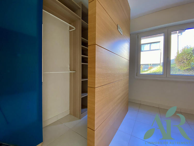 Appartement - 77 m² - 3 pièces