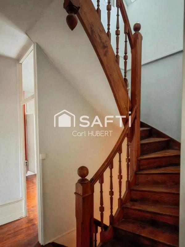 Maison de ville - 237 m² - 7 pièces