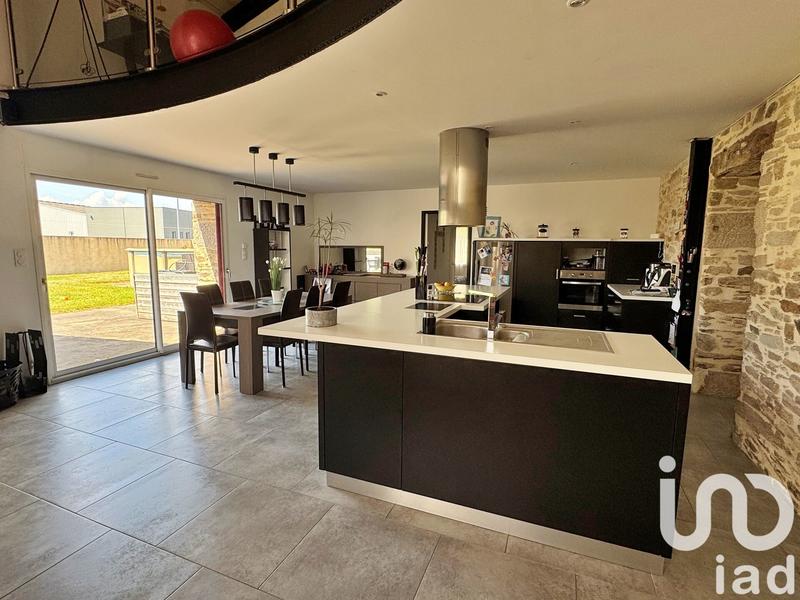 Maison - 148 m² - 6 pièces