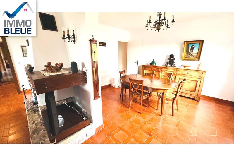 Maison - 122 m² - 4 pièces