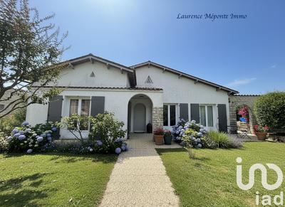 Maison - 208 m² - 6 pièces