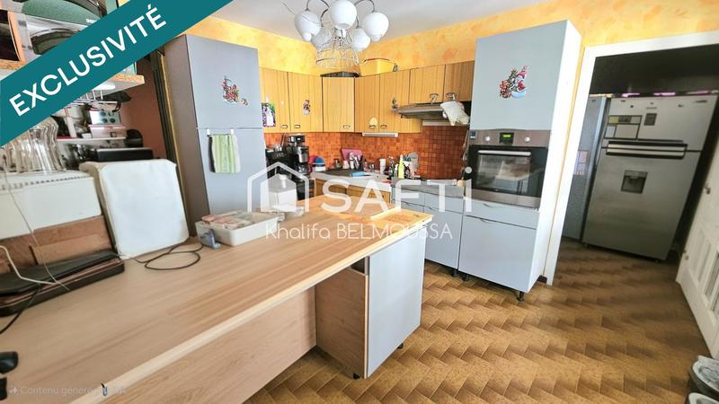 Maison - 130 m² - 10 pièces