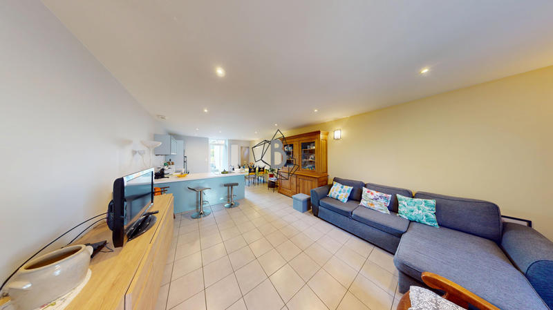 Maison - 90 m² - 3 pièces