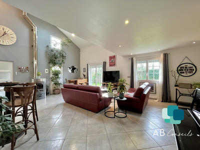 Maison - 175 m² - 5 pièces