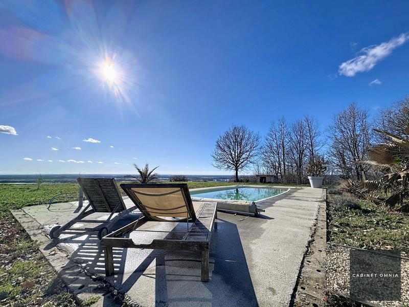 Maison - 144 m² - 5 pièces