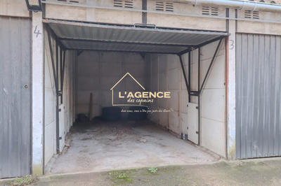 Parking / Garage - 15 m²