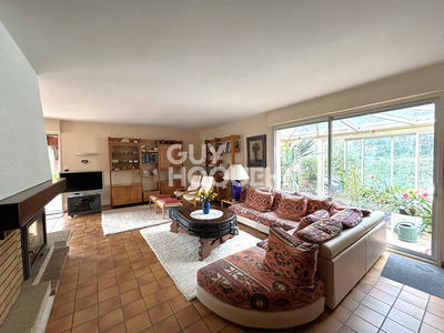 Maison - 190 m² - 6 pièces