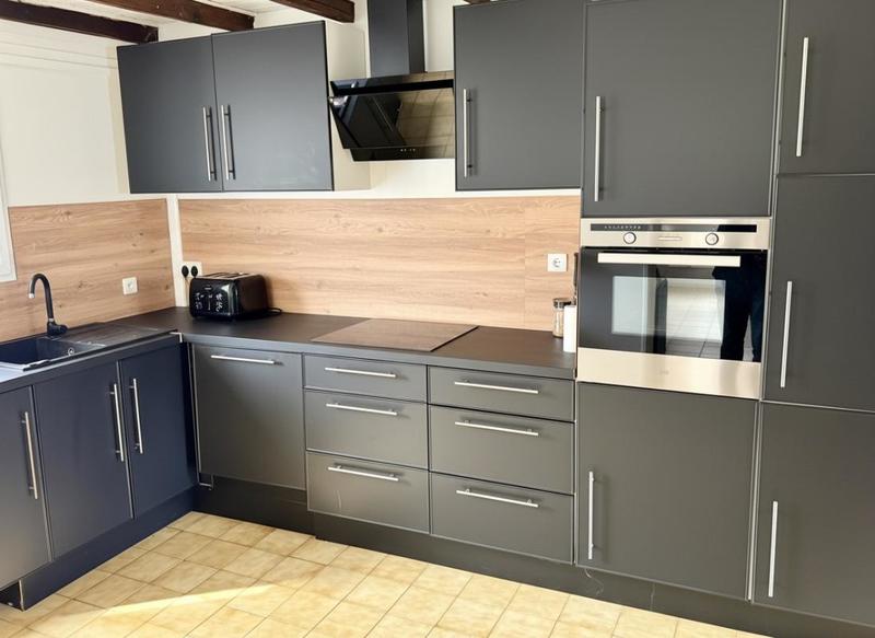 Maison - 90 m² - 3 pièces